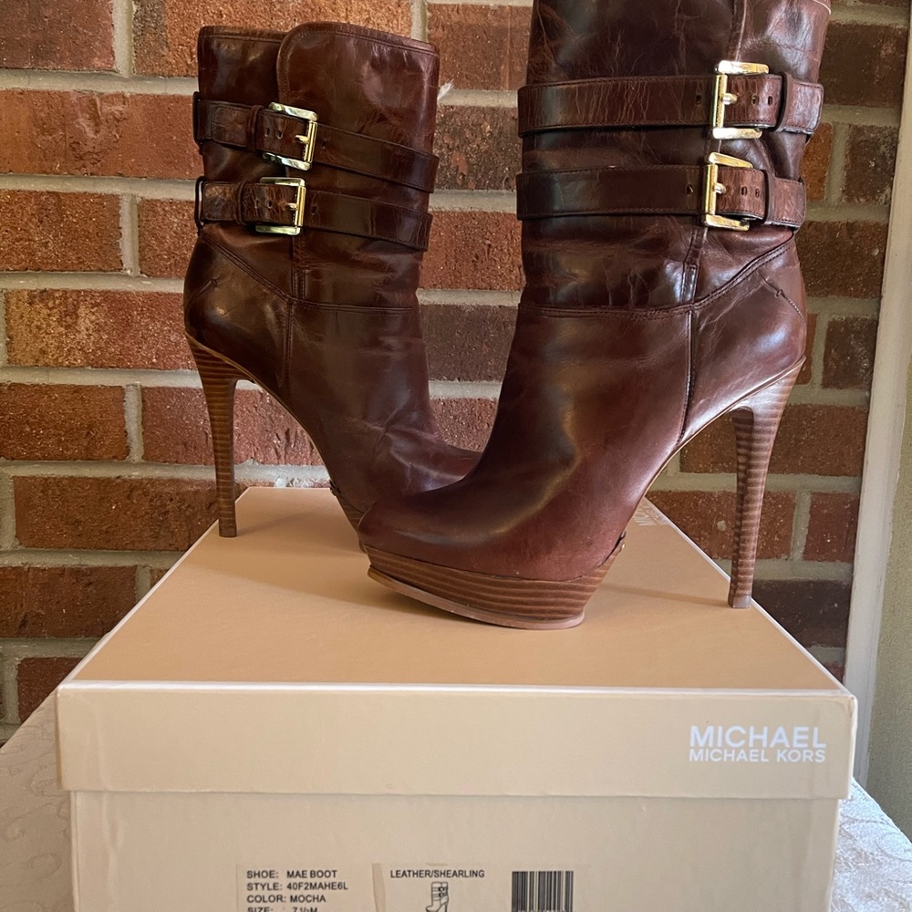 Michael Kors Shearling Distressed Leather Mocha Mae Boots- Size 7.5M
